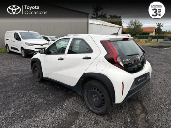 Photo 2 du bon plan TOYOTA Aygo X 1.0 VVT-i 72ch Active Business occasion à 13990 €