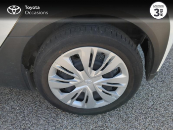 Photo 16 du bon plan TOYOTA Aygo X 1.0 VVT-i 72ch Dynamic occasion à 12990 €