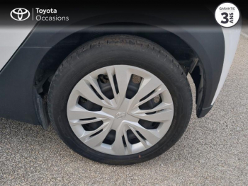 Photo 16 du bon plan TOYOTA Aygo X 1.0 VVT-i 72ch Dynamic occasion à 13290 €