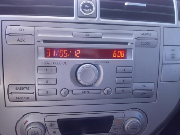 Photo 7 du bon plan FORD Kuga 2.0 TDCi 140ch FAP Titanium occasion à 10590 €