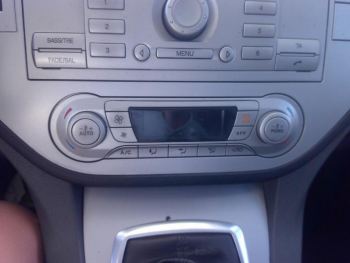 Photo 8 du bon plan FORD Kuga 2.0 TDCi 140ch FAP Titanium occasion à 10590 €