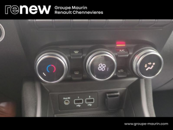 Photo 13 du bon plan RENAULT Zoe Life charge normale R110 occasion à 7990 €