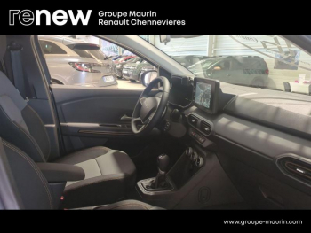 Photo 20 du bon plan DACIA Jogger 1.6 hybrid 140ch Extreme+ 7 places -24 occasion à 27990 €