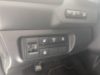 Photo 16 du bon plan NISSAN Leaf 217ch e+ 62kWh N-Connecta 22 occasion à 19900 €