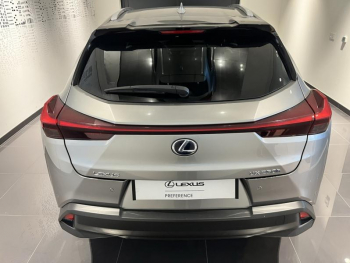 Photo 5 du bon plan LEXUS UX 250h 2WD Luxe Pack Technologie occasion à 21990 €