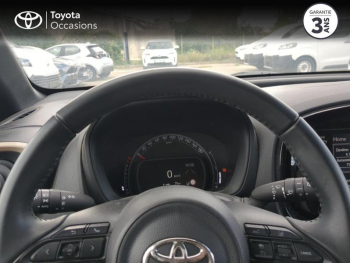 Photo 13 du bon plan TOYOTA Aygo X 1.0 VVT-i 72ch Design occasion à 15480 €