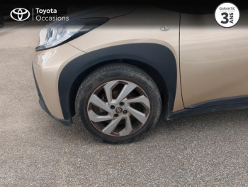 Photo 16 du bon plan TOYOTA Aygo X 1.0 VVT-i 72ch Design occasion à 15480 €