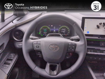 Photo 9 du bon plan TOYOTA C-HR 2.0 Hybride Rechargeable 225ch Collection Premiere NG23 occasion à 42990 €