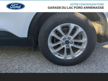 Photo 4 du bon plan FORD Kuga 2.5 Duratec 190ch FHEV Titanium BVA occasion à 19490 €