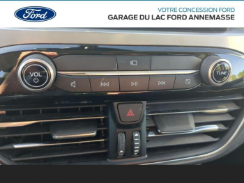 Photo 19 du bon plan FORD Kuga 2.5 Duratec 190ch FHEV Titanium BVA occasion à 19490 €