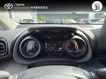 Photo 14 du bon plan TOYOTA Yaris 116h Design 5p MY22 occasion à 21980 €