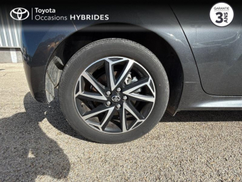Photo 16 du bon plan TOYOTA Yaris 116h Design 5p MY22 occasion à 21980 €