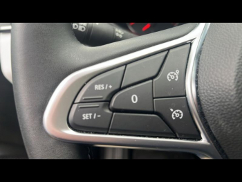 Photo 22 du bon plan RENAULT Clio 1.0 TCe 100ch Evolution GPL occasion à 15300 €