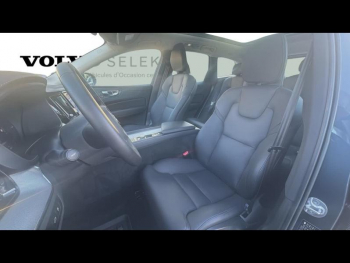 Photo 5 du bon plan VOLVO XC60 T6 AWD 253 + 145ch Utimate Style Dark Geartronic occasion à 47990 €