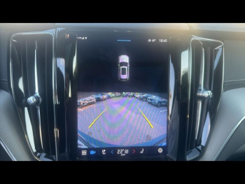 Photo 11 du bon plan VOLVO XC60 T6 AWD 253 + 145ch Utimate Style Dark Geartronic occasion à 47990 €