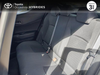 Photo 12 du bon plan TOYOTA C-HR 122h Dynamic 2WD E-CVT MY20 occasion à 21490 €