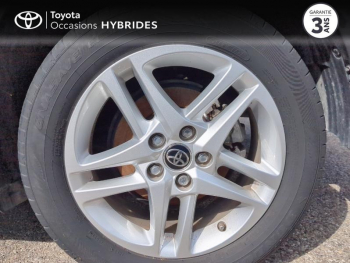 Photo 16 du bon plan TOYOTA C-HR 122h Dynamic 2WD E-CVT MY20 occasion à 21490 €