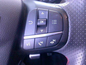 Photo 26 du bon plan FORD Kuga 2.5 Duratec 190ch FHEV E85 ST-Line X BVA occasion à 27900 €