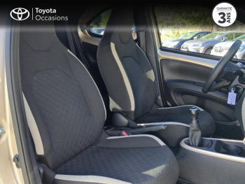 Photo 6 du bon plan TOYOTA Aygo X 1.0 VVT-i 72ch Design occasion à 14490 €