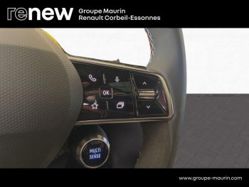 Photo 22 du bon plan RENAULT Austral 1.2 E-Tech full hybrid 200ch Iconic esprit Alpine- 24 occasion à 38979 €