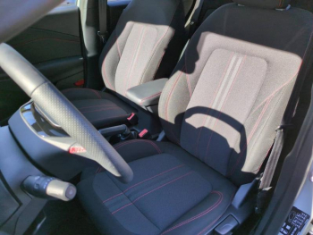 Photo 15 du bon plan FORD Puma 1.0 EcoBoost Hybrid 125ch ST-Line S&S occasion à 24500 €