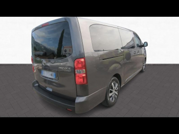 Photo 6 du bon plan TOYOTA ProAce Verso Long 2.0 180 D-4D Dynamic Connect BVA RC23 occasion à 39990 €