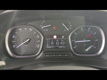 Photo 23 du bon plan TOYOTA ProAce Verso Long 2.0 180 D-4D Dynamic Connect BVA RC23 occasion à 39990 €