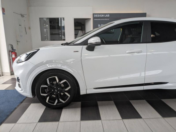 Photo 4 du bon plan FORD Puma 1.0 EcoBoost 155ch mHEV ST-Line X 6cv occasion à 16690 €