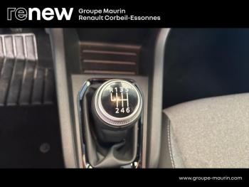 Photo 15 du bon plan RENAULT Clio 1.0 TCe 90ch Evolution - 24 occasion à 16989 €