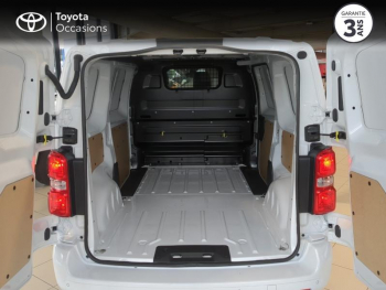 Photo 10 du bon plan TOYOTA ProAce VUL Medium 75kWh Business Electric RC23 occasion à 35990 €