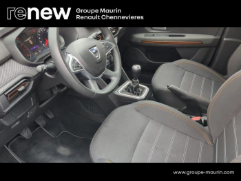 Photo 18 du bon plan DACIA Sandero 1.0 TCe 90ch Stepway Confort -22 occasion à 13890 €