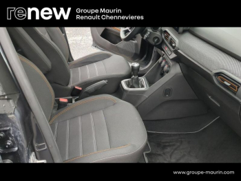 Photo 19 du bon plan DACIA Sandero 1.0 TCe 90ch Stepway Confort -22 occasion à 13890 €