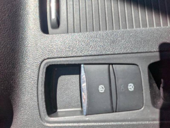 Photo 20 du bon plan FORD Focus 1.5 EcoBoost 182ch ST-Line 116g occasion à 18980 €