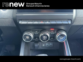 Photo 32 du bon plan RENAULT Clio 1.6 E-Tech hybride 145ch Techno occasion à 20290 €