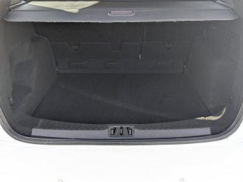 Photo 9 du bon plan FORD Kuga 1.5 Flexifuel-E85 150ch Stop&Start ST-Line 170g 4x2 Euro6.2 occasion à 16231 €