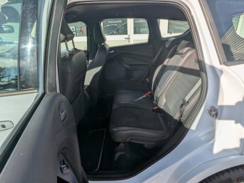 Photo 11 du bon plan FORD Kuga 1.5 Flexifuel-E85 150ch Stop&Start ST-Line 170g 4x2 Euro6.2 occasion à 16231 €