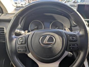 Photo 18 du bon plan LEXUS NX 300h 4WD Executive Innovation MY21 occasion à 36742 €