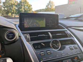 Photo 20 du bon plan LEXUS NX 300h 4WD Executive Innovation MY21 occasion à 36742 €
