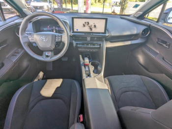 Photo 21 du bon plan TOYOTA C-HR 2.0 Hybride Rechargeable 225ch GR Sport NG23 occasion à 34990 €