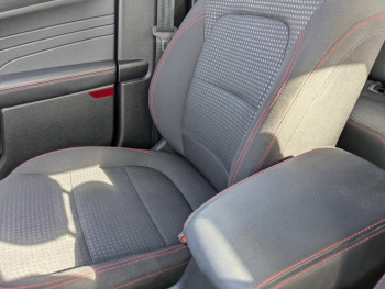 Photo 14 du bon plan FORD Kuga 2.5 Duratec 190ch FHEV E85 ST-Line BVA occasion à 24990 €