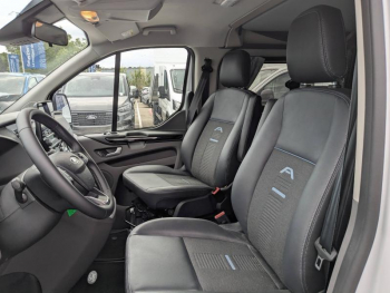 Photo 16 du bon plan FORD Transit CustomNugget 340 L2H1 2.0 EcoBlue 150ch Active BVA6 occasion à 68901 €
