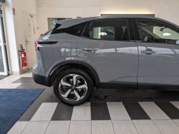 Photo 5 du bon plan NISSAN Qashqai e-POWER 190ch Business Edition 2022 occasion à 25990 €