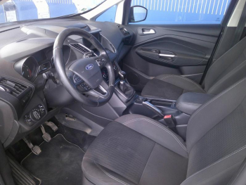 Photo 12 du bon plan FORD C-MAX 1.5 TDCi 120ch Stop&Start Trend occasion à 11900 €
