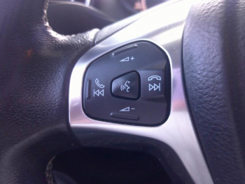 Photo 8 du bon plan FORD Fiesta 1.0 EcoBoost 100ch Stop&Start Titanium 5p occasion à 10590 €