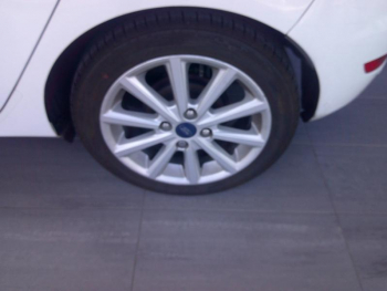 Photo 13 du bon plan FORD Fiesta 1.0 EcoBoost 100ch Stop&Start Titanium 5p occasion à 10590 €