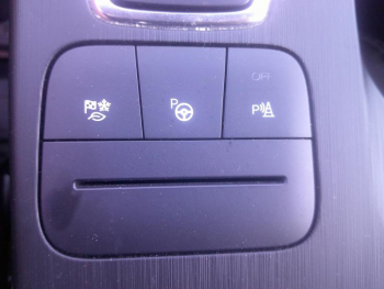 Photo 13 du bon plan FORD Kuga 2.5 Duratec 190ch FHEV E85 ST-Line BVA occasion à 26590 €