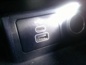 Photo 17 du bon plan FORD Kuga 2.5 Duratec 190ch FHEV E85 ST-Line BVA occasion à 26590 €