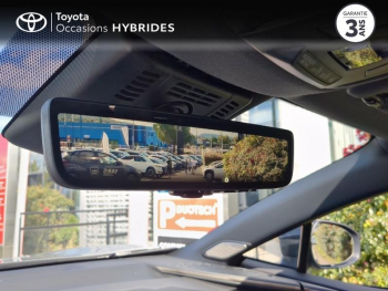 Photo 17 du bon plan TOYOTA C-HR 2.0 Hybride Rechargeable 225ch Collection NG23 occasion à 40750 €