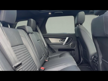 Photo 15 du bon plan LAND-ROVER Discovery Sport P300e R-Dynamic SE AWD BVA occasion à 49990 €