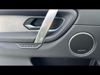 Photo 20 du bon plan LAND-ROVER Discovery Sport P300e R-Dynamic SE AWD BVA occasion à 49990 €